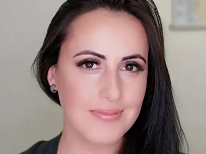 Raluca Leașcu Machiaj de seara Brasov Machiaj sedinta foto Brasov