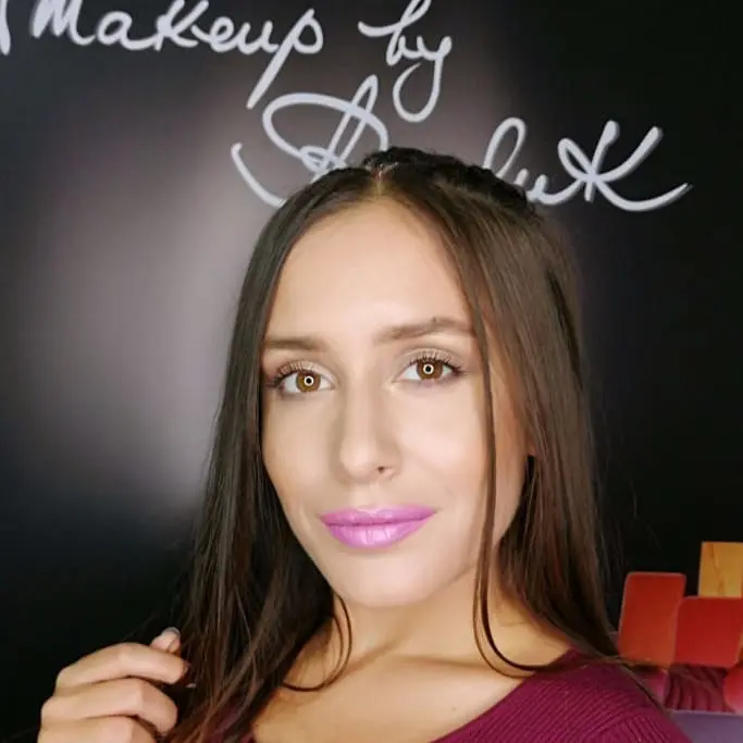 Raluca Leașcu Machiaj eveniment Brasov Curs automachiaj Brasov Machiaj sedinta foto Brasov